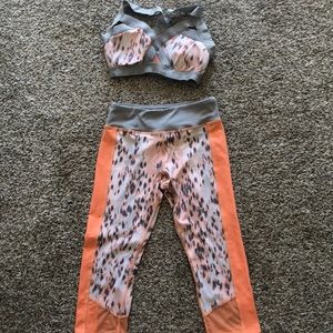Gianni Bini Coral Leopard Activewear Set!